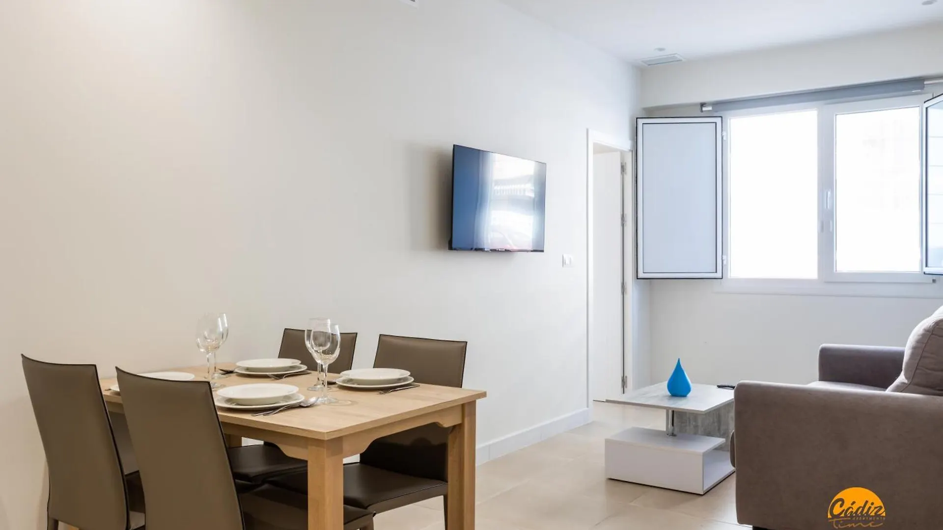 Apartamento Delfin Azul By Cadiz Time 0*,  España